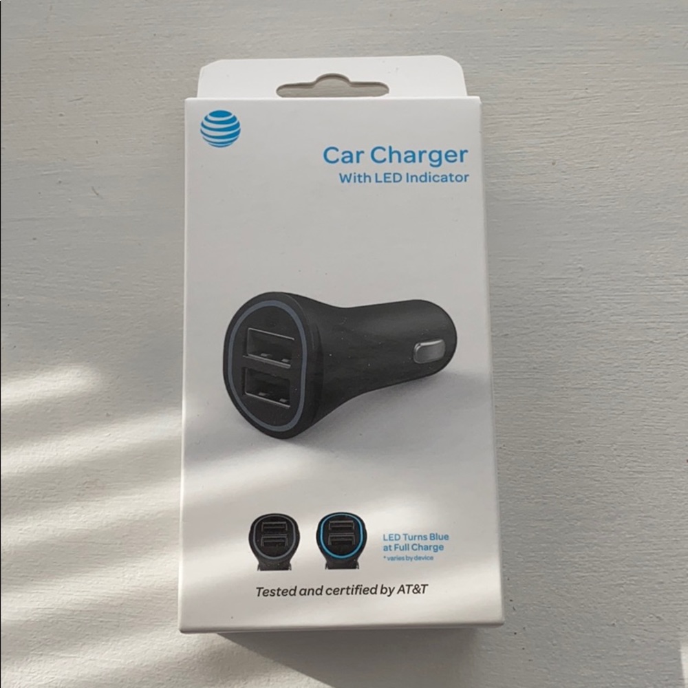 AT&T Car Charger with LED Indicator